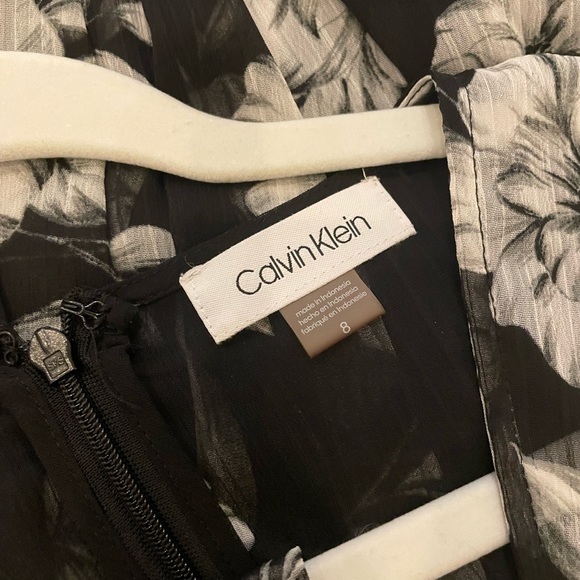 Calvin Klein Maxi floral dress - Picture 5 of 5